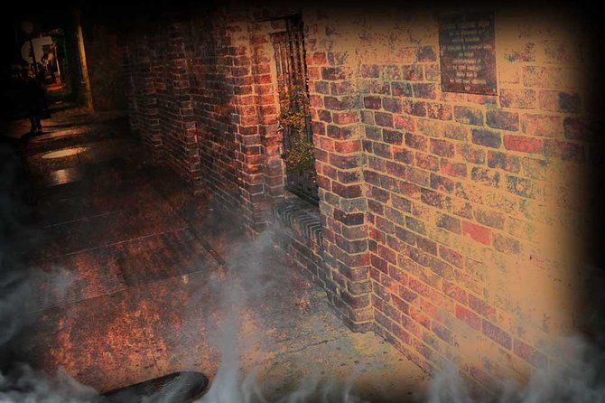 New Orleans Adults-Only Ghost, Voodoo and Vampire Tour - Stop-by-stop: what happens at each location (and what you won’t do)
