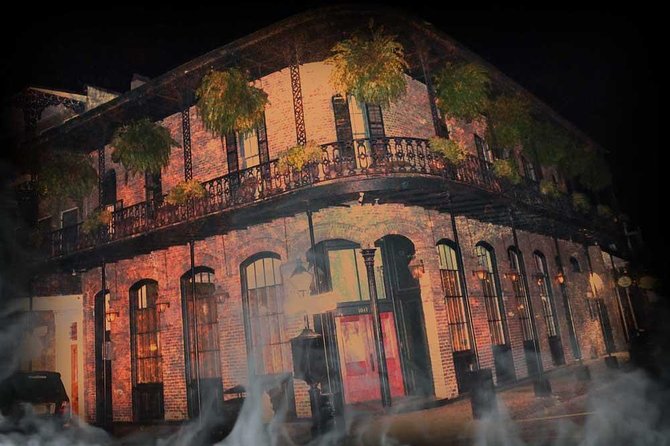 New Orleans Adults-Only Ghost, Voodoo and Vampire Tour - Price and value: is $29.59 worth 90 minutes of spooky street storytelling?