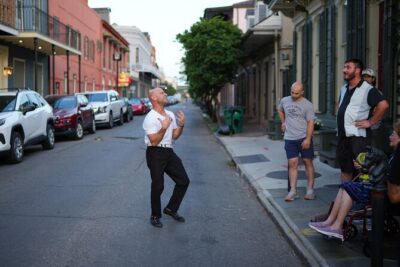 New Orleans Adults-Only True Crime and Ghost Walking Tour - Adults-only (17+) and the uncensored tone