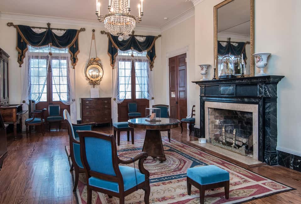New Orleans: Bayou Swamp Tour and Oak Alley Plantation Tour - Oak Alley Plantation at the scheduled 3:00PM tour time