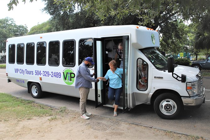 New Orleans City and Cemetery 2-Hour Bus Tour - French Quarter Drive: Decatur, French Market, and Esplanade Views