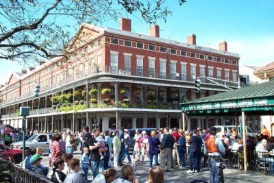 New Orleans City and Cemetery 2-Hour Bus Tour - Pickup, Ride Comfort, and How to Not Miss Your Start