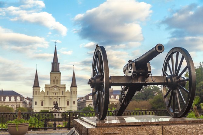 New Orleans City and Cemetery Sightseeing Tour - Shotgun homes, courtyards, and voodoo-adjacent storefronts without the circus vibe