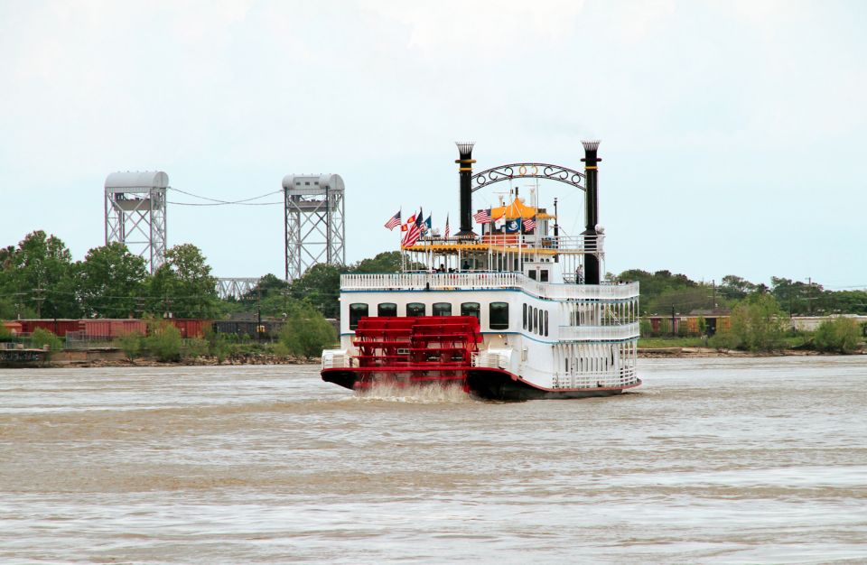 New Orleans: Creole Queen History Cruise with Optional Lunch - Sailing from the Riverwalk to Chalmette: what the trip feels like