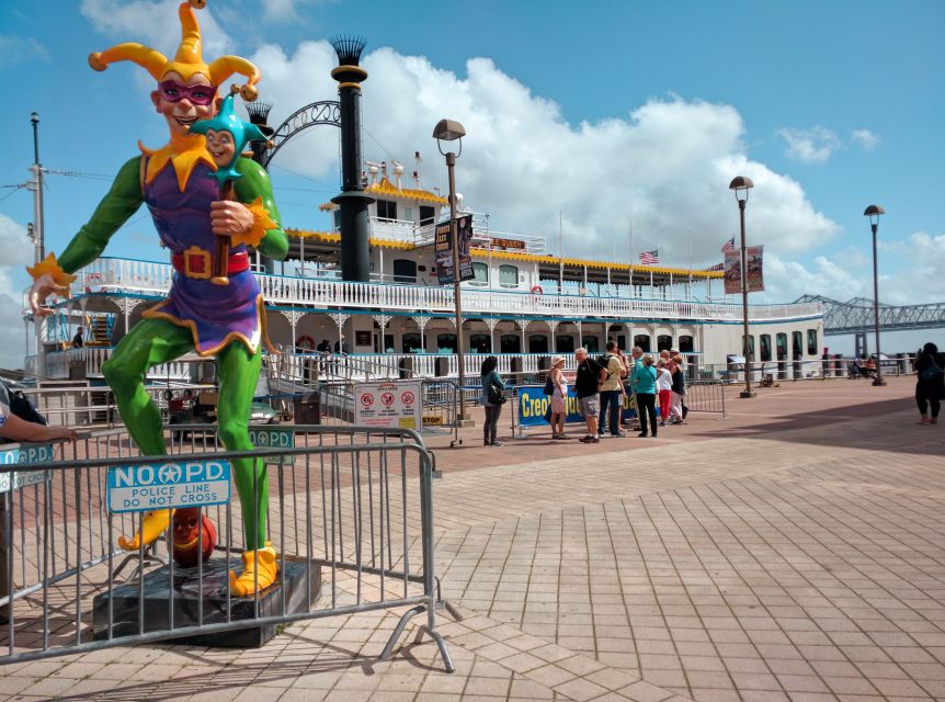 New Orleans: Creole Queen History Cruise with Optional Lunch - Timing and weather: how 150 minutes plays out