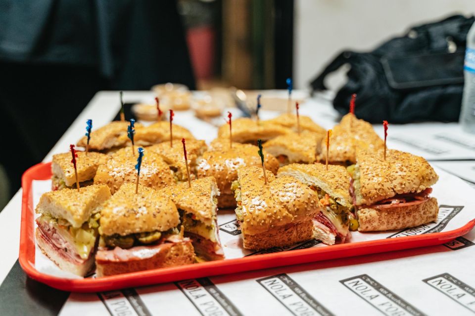 New Orleans: French Quarter Food History Walking Tour - How the French Quarter walk works in real time