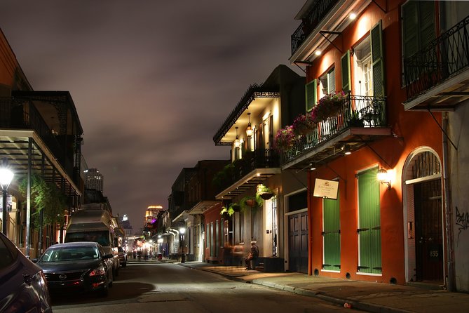 New Orleans Ghost Tour: Go Inside a Haunted Location - Jackson Square and the Cathedral pass: setting the story’s stage