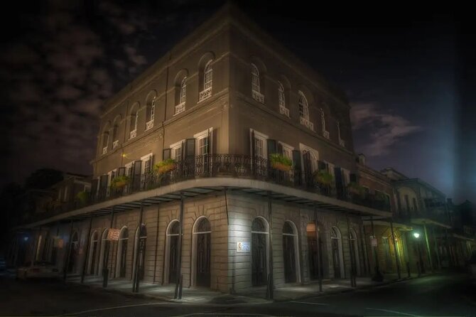New Orleans Killers and Thrillers Tour - Cabildo: history with a darker narrative purpose