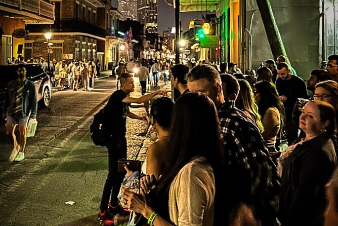 New Orleans Premier Ghost, Voodoo and Vampire Walking Tour - Getting oriented: where it starts and what to expect from the walking pace