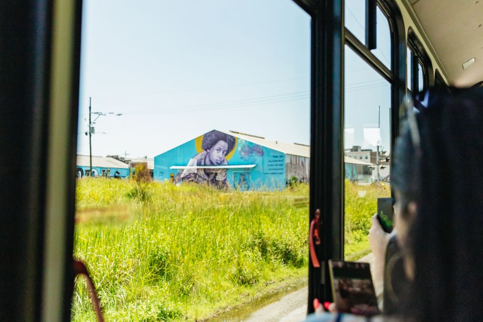 New Orleans: Sightseeing Bus Tour - French Quarter to Frenchmen Street: orientation without the long slog