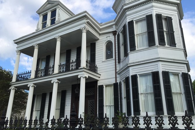 New Orleans Small-Group Garden District Walking Tour - Walking comfort, timing, and weather reality