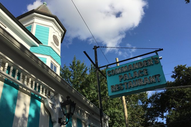 New Orleans Small-Group Garden District Walking Tour - Should you book this Garden District walking tour?