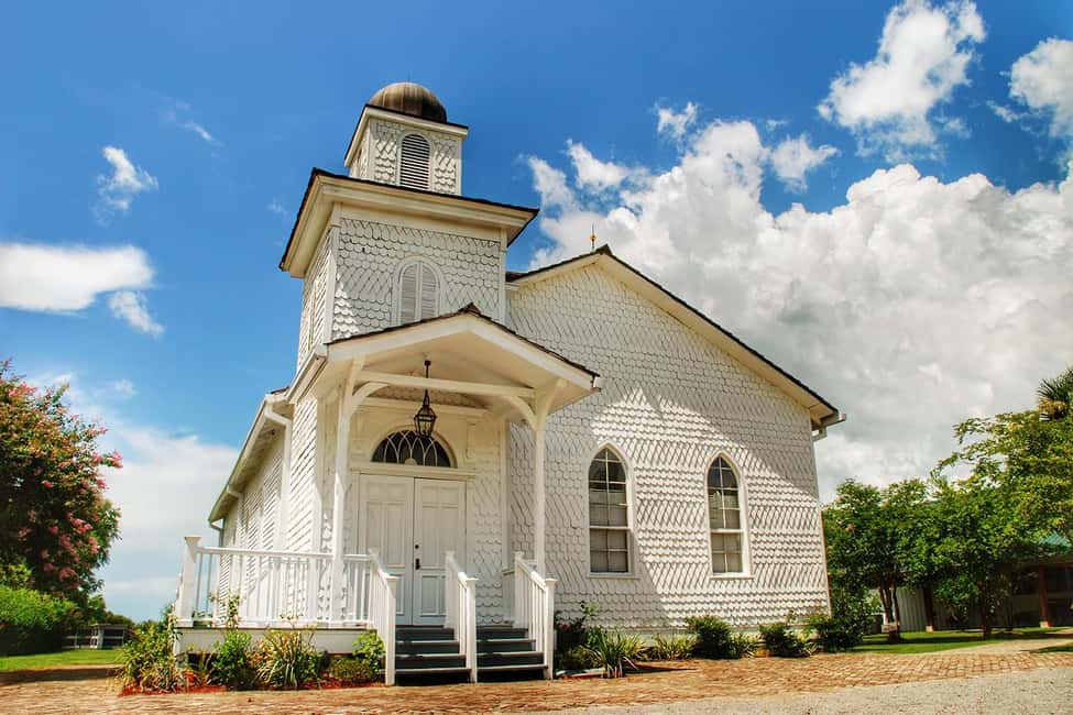 New Orleans: Whitney Plantation Tour with Transportation - Accessibility and physical reality on the grounds