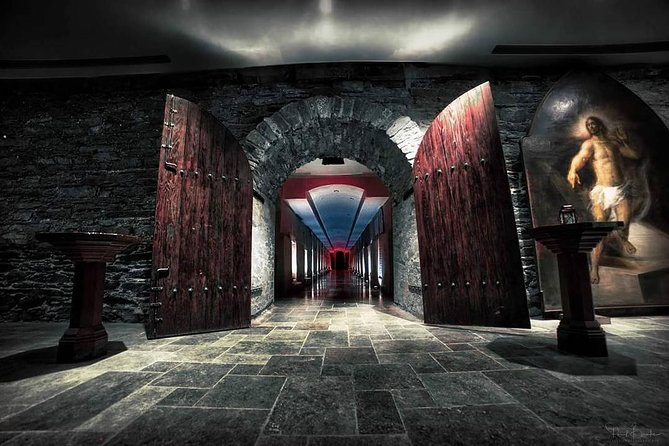 New York Catacombs by Candlelight - Quick highlights before you go