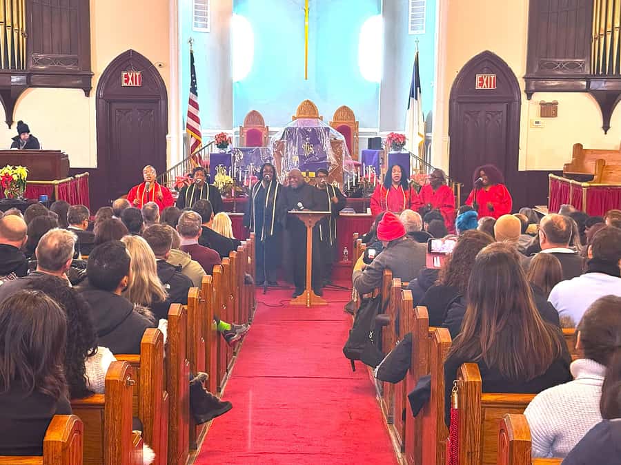 New York City: Harlem Gospel Live Music Concert - Mount Olivet Baptist Church: how to plan your arrival