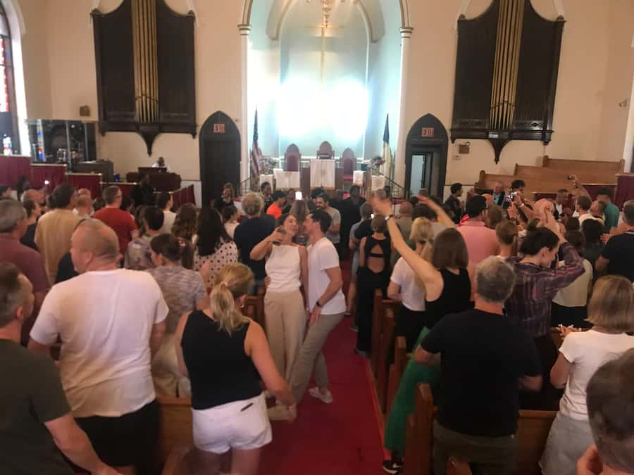 New York City: Harlem Gospel Live Music Concert - Etiquette and practical rules that keep the hour smooth