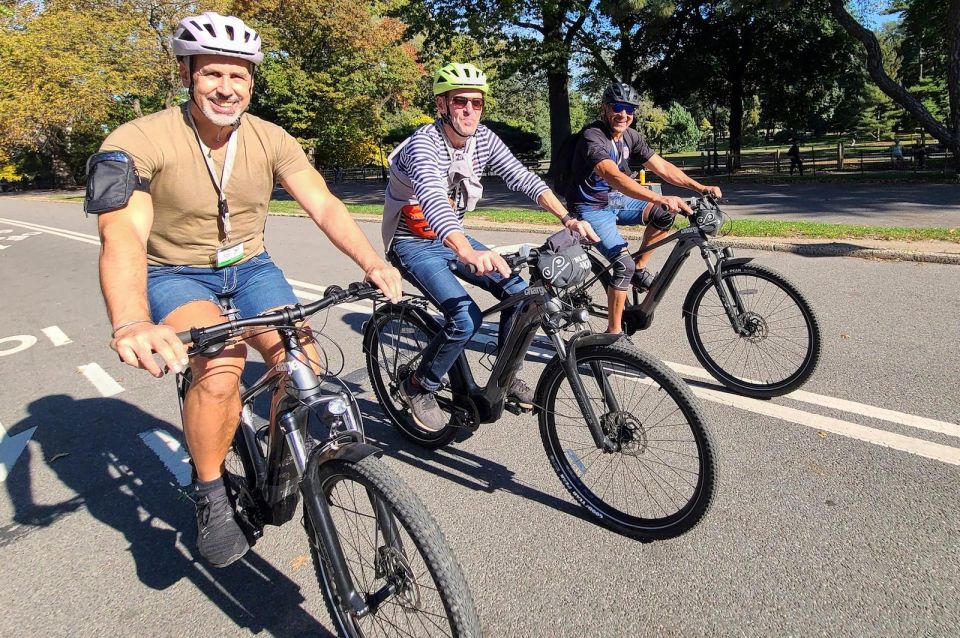 New York City: Highlights of Central Park Bike or eBike Tour - Shakespeare Garden: a calm start with big “classic NYC” energy