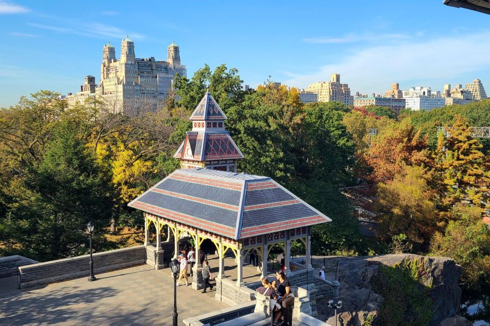 New York City: Highlights of Central Park Bike or eBike Tour - The Loeb Boathouse: the water-view checkpoint