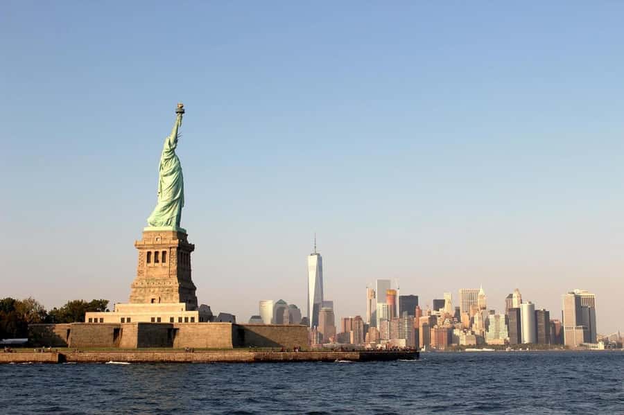New York City: Statue of Liberty & Ellis Island Guided Tour - Practical Tips for a Smooth Day on Liberty and Ellis Island