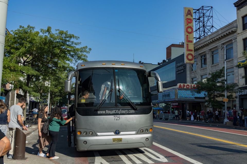New York City: Tour of Manhattan, Bronx, Queens & Brooklyn - Yankee Stadium and the Bronx murals: sports meets street art
