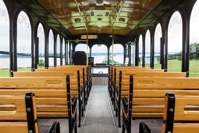 Newport Trolley Tour - Viking Scenic Overview - Trolley Basics: 90 Minutes, 150+ Sights, and AC Comfort