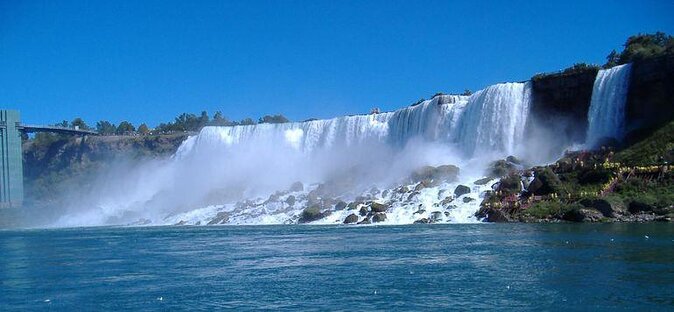 Niagara Falls Canadian Side Tour and Maid of the Mist Boat Ride Option - Price and what $164.95 really buys you