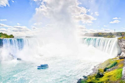 Niagara Falls Tour with Skip the Line Cruise & Maple Tasting - Boarding at 55 York Street: small details that make a big difference