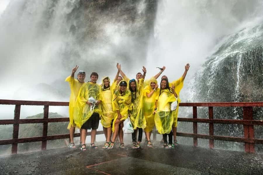 Niagara Falls USA: Cave of the Winds & Maid of the Mist Ride - Key Things That Make This Tour Worth Your Time
