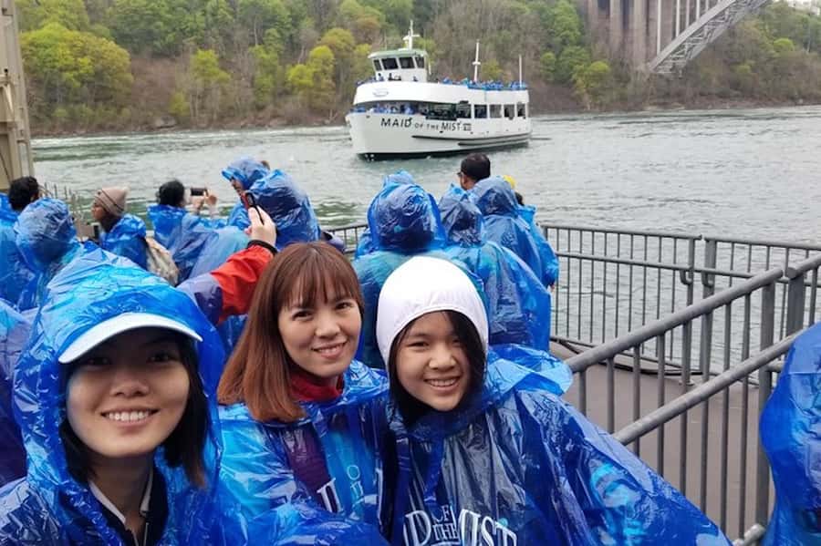 Niagara Falls, USA: Guided Tour with Maid of the Mist Cruise - The Maid of the Mist Cruise: Getting Close to Horseshoe Falls