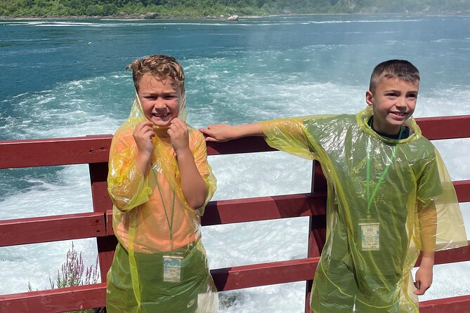 Niagara Falls USA: Maid of the Mist & Cave Adventure - Goat Island: the short stop with big perspective