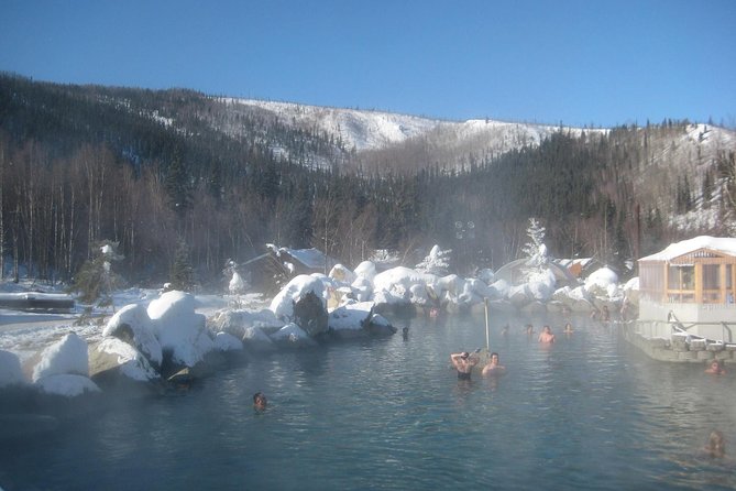 Northern Lights & Chena Hot Springs Tour - What You Should Pack (So the Cold Doesn’t Take Over)