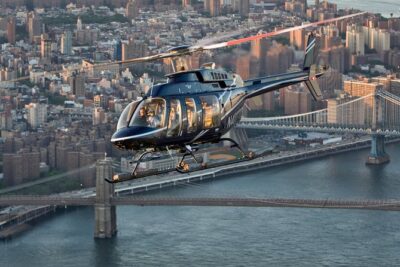 NY Helicopter Tour: Manhattan Highlights (Heliport fees Incl.) - The cabin setup: windows, comfort, and real seating expectations