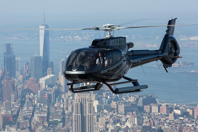 NY Helicopter Tour: Manhattan Highlights (Heliport fees Incl.) - Who this Manhattan Highlights helicopter ride fits best