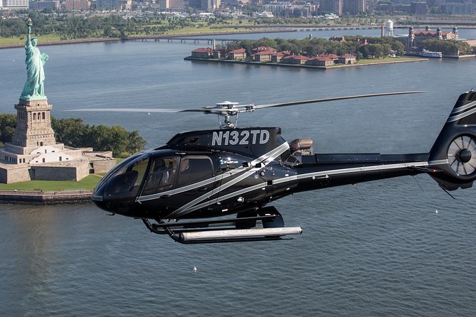 NY Helicopter Tour: Ultimate NYC Sightseeing (Heliport fees Incl) - Why a short NYC helicopter ride can be the smartest sightseeing move