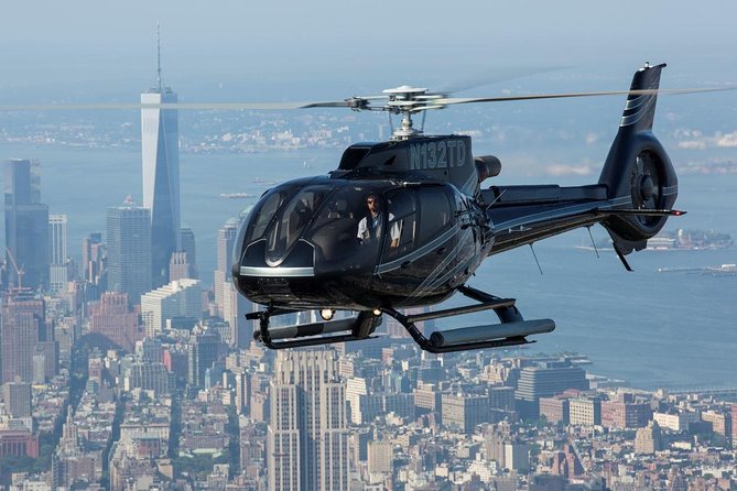 NY Helicopter Tour: Ultimate NYC Sightseeing (Heliport fees Incl) - Inside the helicopter: windows, comfort, and what “shared” really means
