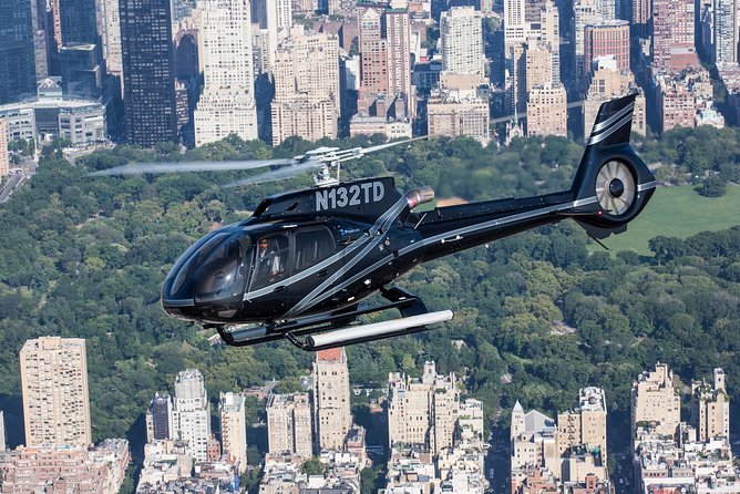 NY Helicopter Tour: Ultimate NYC Sightseeing (Heliport fees Incl) - How “good pilots” change the value of the flight