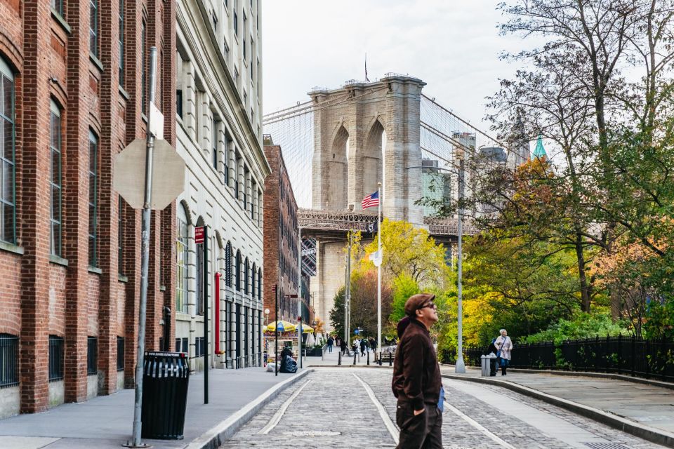 NYC: Brooklyn, Bronx, Queens Sightseeing Bus Tour - Yankee Stadium and the Bronx Story Angle
