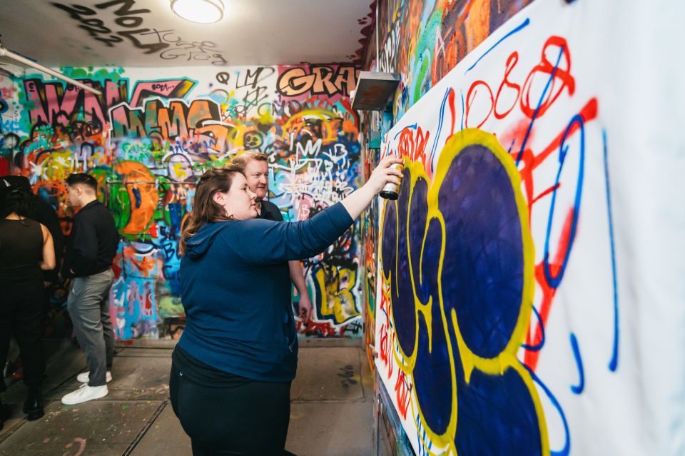 NYC: Brooklyn Graffiti Workshop with Local Artist - What makes the Bushwick setting part of the experience