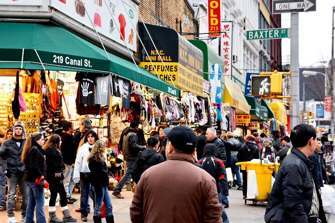 NYC: Chinatown & Little Italy Food Tour with 7 Flavorful Tastings - Starting at 42 Mulberry St: the Chinatown vibe right away