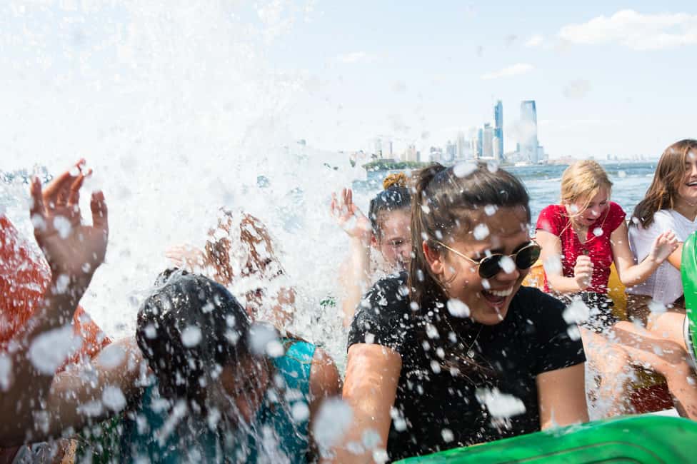 NYC: Circle Line "The Beast" Midtown/Downtown Speedboat Ride - Midtown vs Downtown: picking the start that fits your day