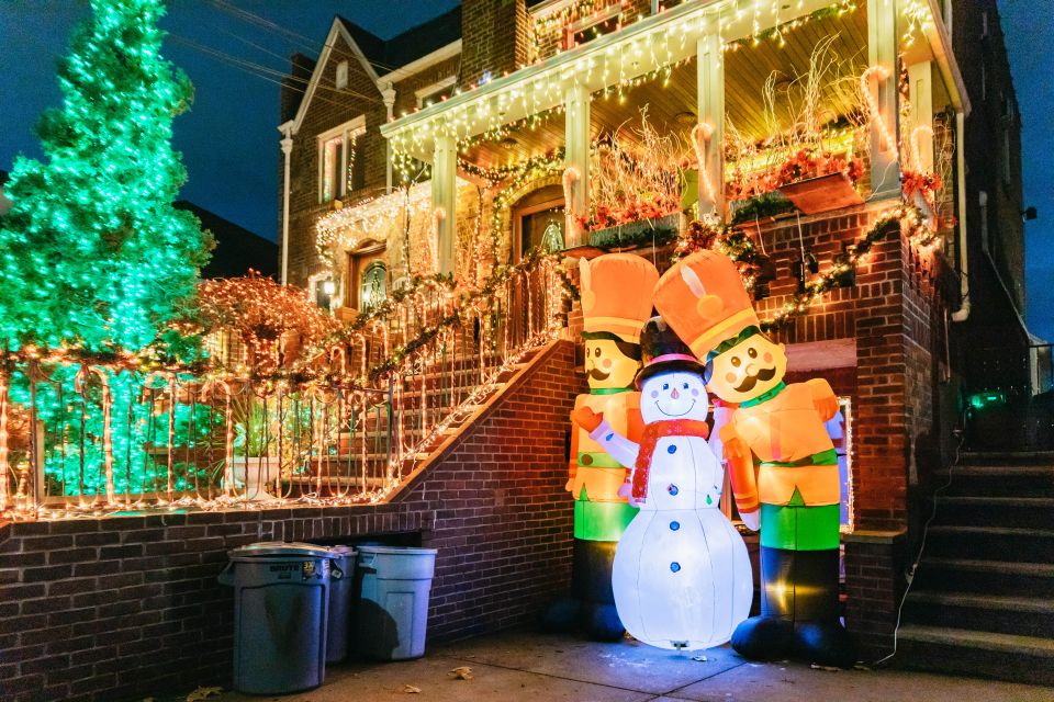 NYC: Dyker Heights Christmas Lights & Skyline View Bus Tour - Price and Value: Is $69 Worth It for This 4-Hour Mix?