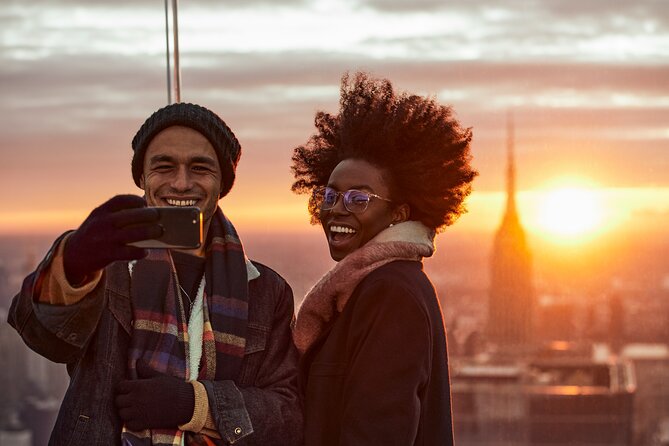 NYC Edge Observation Deck at Hudson Yards Admission Ticket - Pinkmas at Edge (Holiday Window): The Theme That Actually Affects the Visit