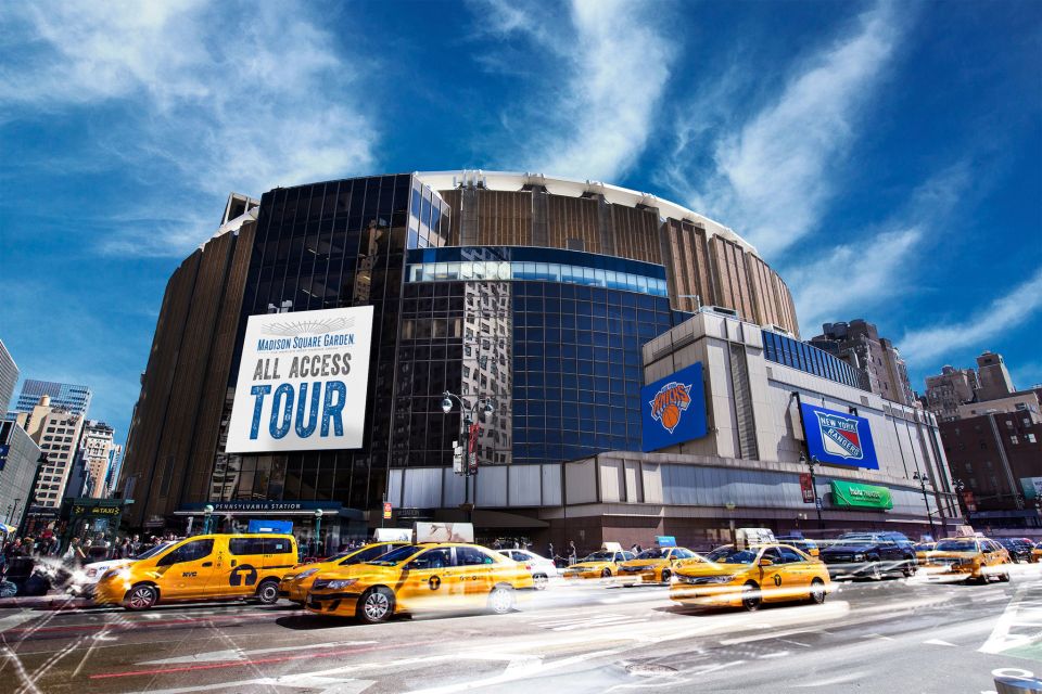 NYC: Madison Square Garden Tour Experience - Meeting at Chase Square: how to start without wasting time