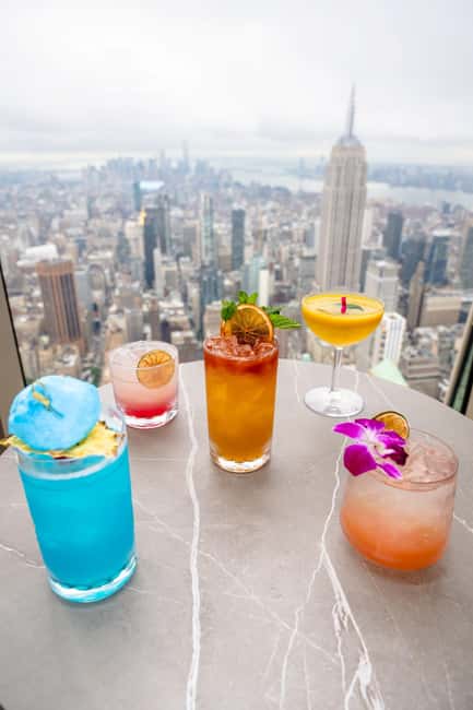 NYC: SUMMIT One Vanderbilt Experience Ticket - Air at Night vs Daytime Air: LED Show, Music, and Cocktails for Purchase