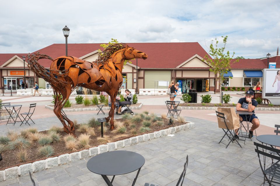 NYC: Woodbury Common Premium Outlets Shopping Trip - Should you book the NYC to Woodbury Common outlet trip?