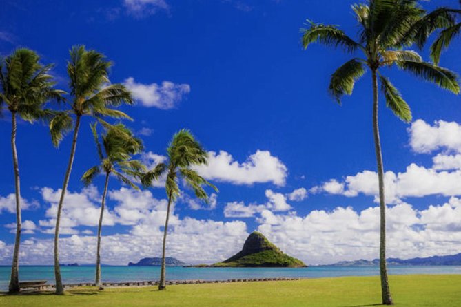 Oahu Circle Island Tour with Waimea Waterfall - Kualoa and Mokoliʻi (Chinaman’s Hat): Jurassic Valley Scenery From the Road