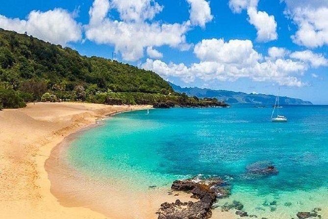 Oahu Grand Circle Island Experience from Waikiki - Haleiwa: The Town Break That Feels Like a Reset Button