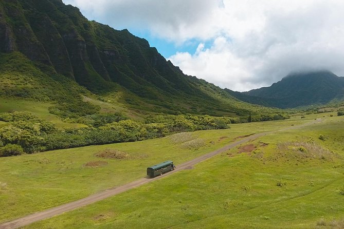 Oahu: Kualoa Ranch Movie Sites and Ranch Tour - Movie Hot Spots You’ll Actually See (Plus How to Set Expectations)