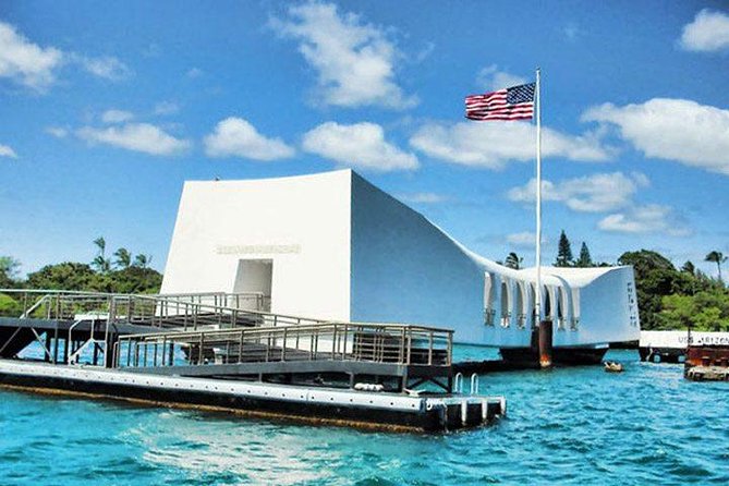 Oahu: Pearl Harbor USS Arizona Memorial - Why This Pearl Harbor and Punchbowl Combo Works