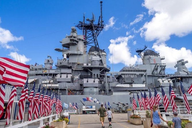 Oahu: Pearl Harbor USS Arizona Memorial & Battleship Missouri - Pearl Harbor Visitor Center Film, Briefing, and Security Rules